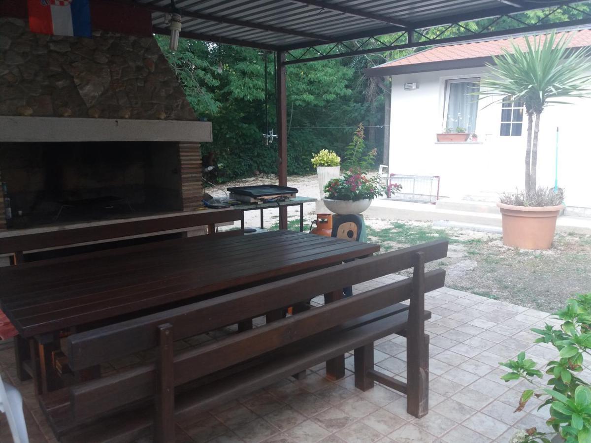 Rale Apartment *
